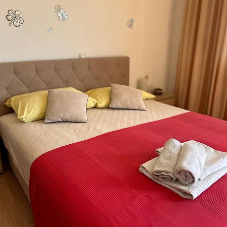 4 Sisters Apartments Gradac  Luaran gambar