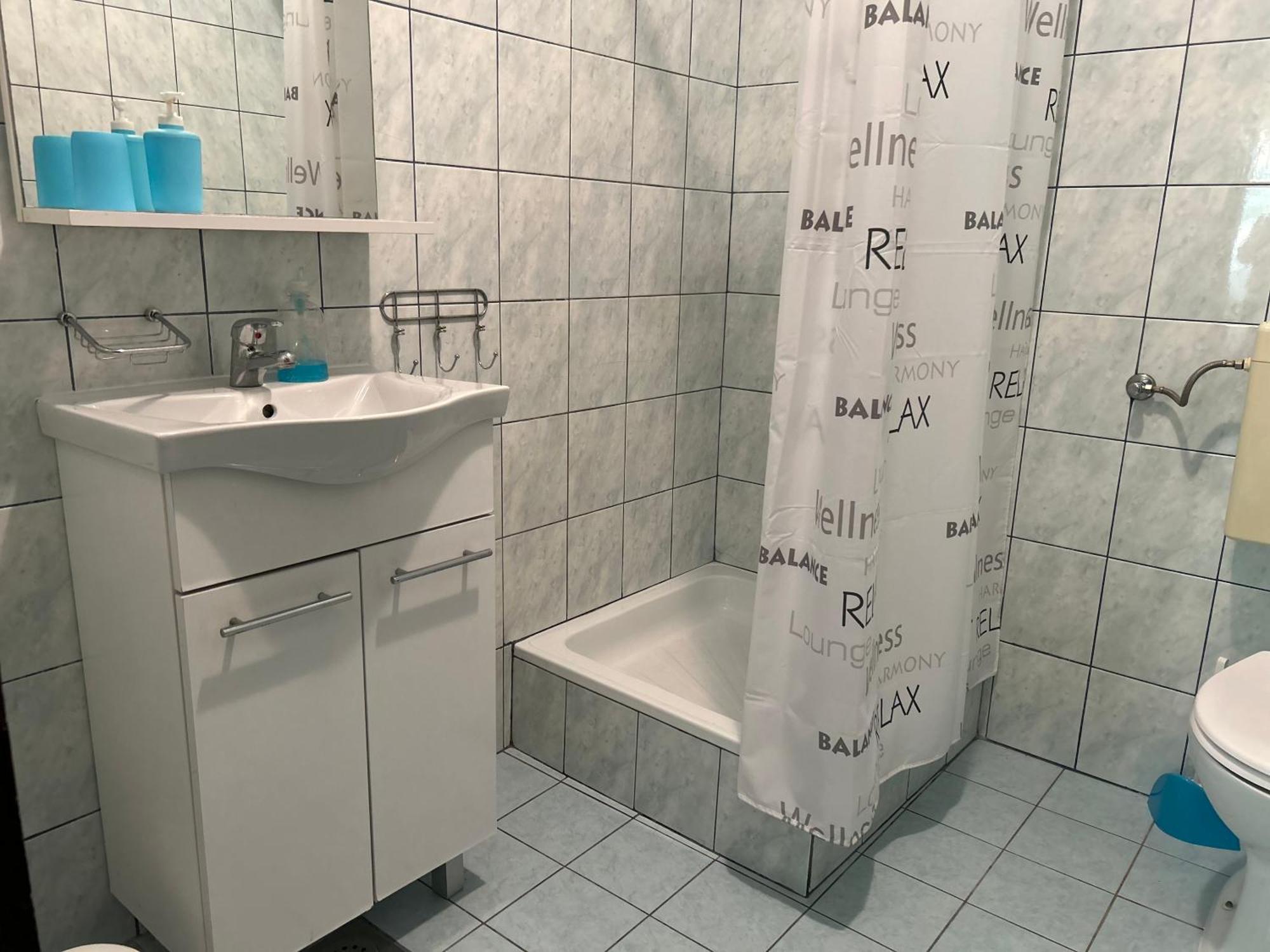 4 Sisters Apartments Gradac  Luaran gambar