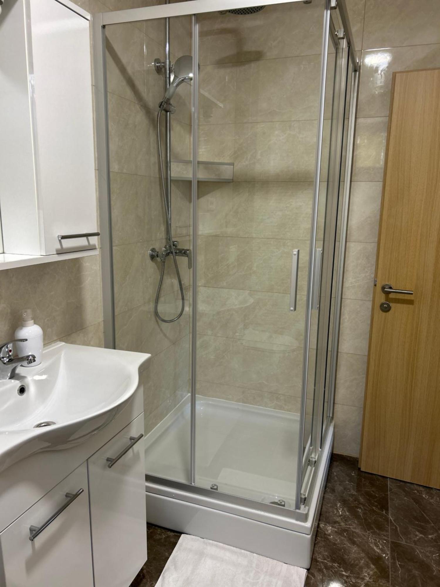 4 Sisters Apartments Gradac  Luaran gambar