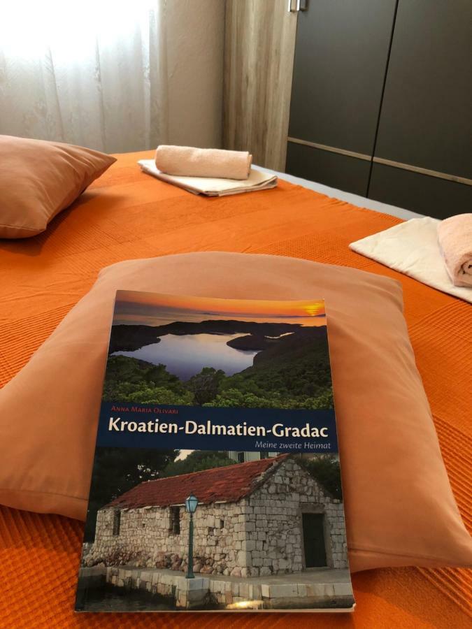 4 Sisters Apartments Gradac  Luaran gambar